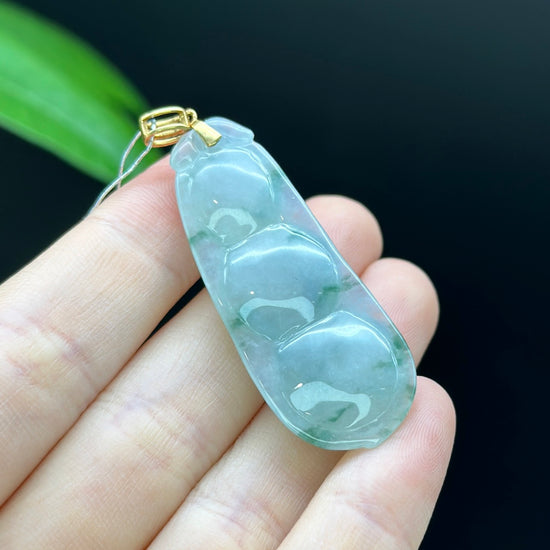 Load image into Gallery viewer, Genuine Burmese Green Jadeite Pendant with 18k Yellow Gold Bail
