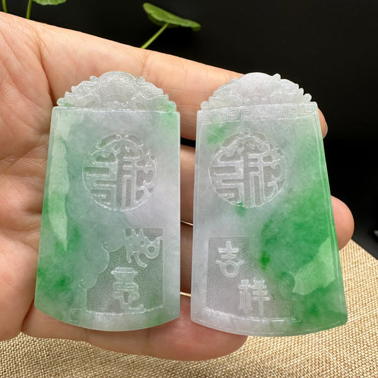 Load image into Gallery viewer, RealJade¨ Co. High-End Genuine Jadeite Jade Dragon Pendant Necklace (Collectibles)
