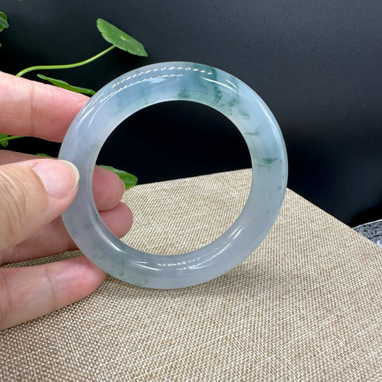 Genuine Burmese High-end Jade Jadeite Oval Bangle Bracelet ( 58.1mm )( Collectibles )