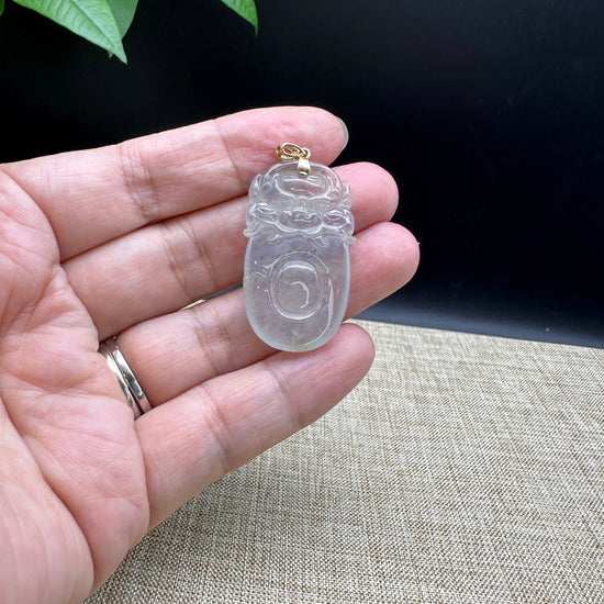 Load image into Gallery viewer, Natural Light  Jadeite Jade Fu Bei Pendant Necklace
