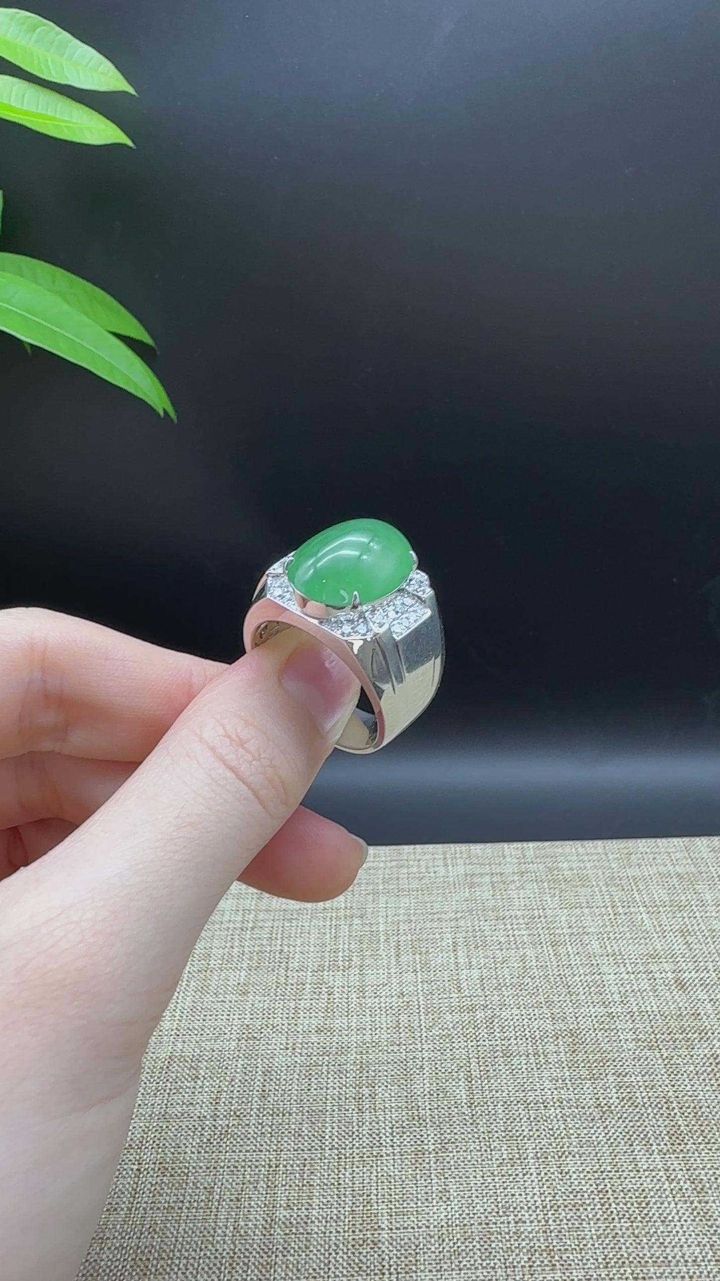 Load and play video in Gallery viewer, RealJade® &amp;quot;Signature Signet&amp;quot; 18K White Gold  Real Green Jadeite Jade Classic Men&amp;#39;s Ring
