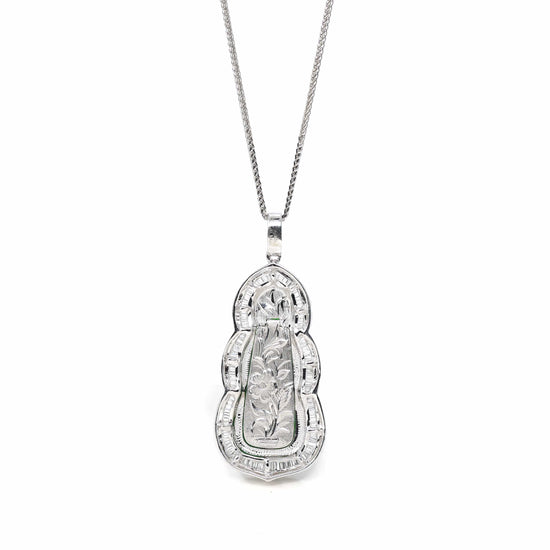 Load image into Gallery viewer, RealJade¨ Co. 18k Gold Jadeite Necklace 18K White Gold High-End Imperial Jadeite Jade &amp;quot;Goddess of Compassion&amp;quot; Guan Yin Necklace with Diamonds
