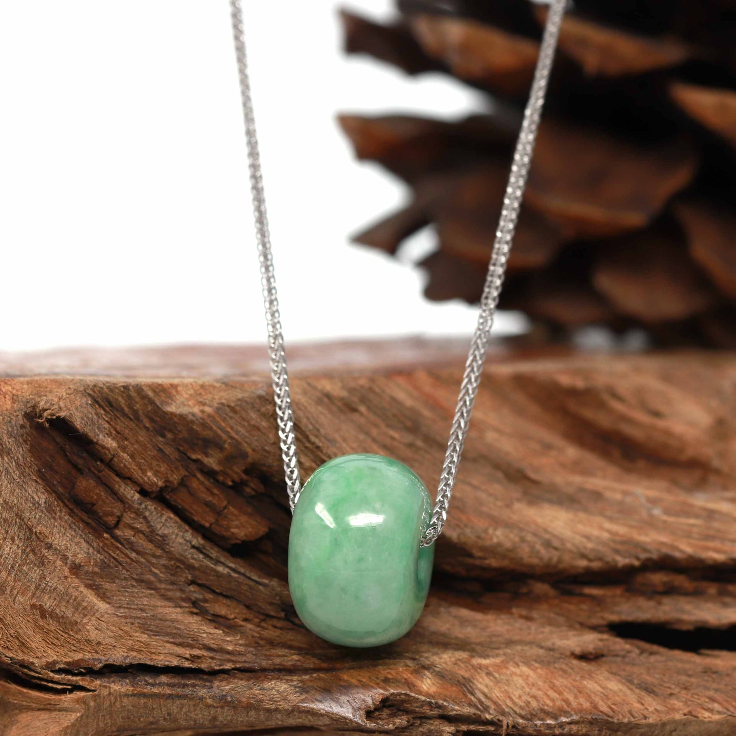 Load image into Gallery viewer, RealJade &amp;quot;Good Luck Button&amp;quot; Necklace Real Rich Green Jade Lucky KouKou Pendant Necklace
