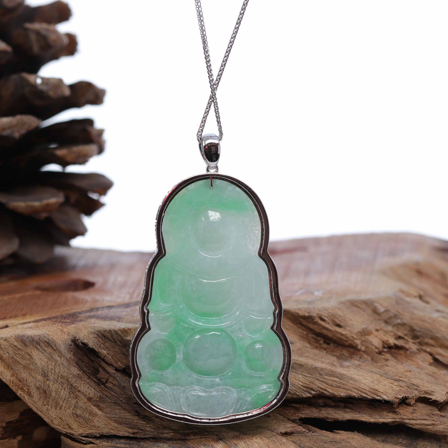 Load image into Gallery viewer,  Genuine Burmese Jadeite Jade Guanyin Necklace With Good Luck Design
