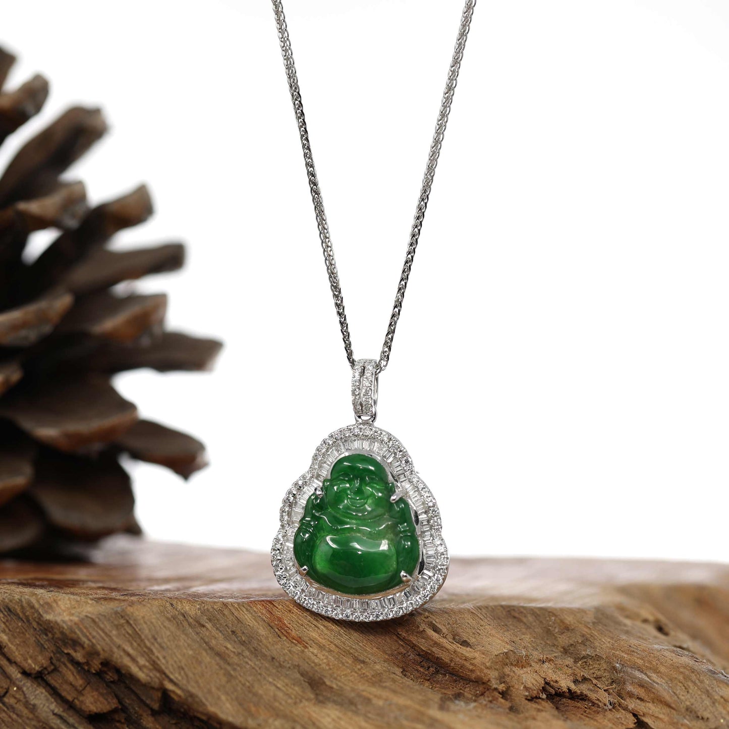 Load image into Gallery viewer, RealJade¨ Co. 18k Gold Jadeite Necklace 18K White Gold High-End Imperial Jadeite Jade Buddha Necklace with Diamonds
