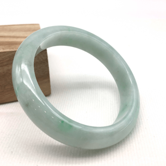 Load image into Gallery viewer, Genuine Burmese Green Jadeite Jade Bangle Bracelet (56.6mm)#SZS1001
